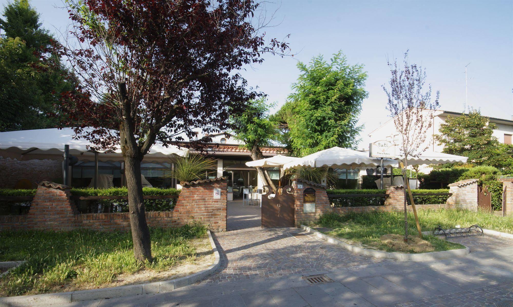 Tati Hotel Lugo  Exterior foto