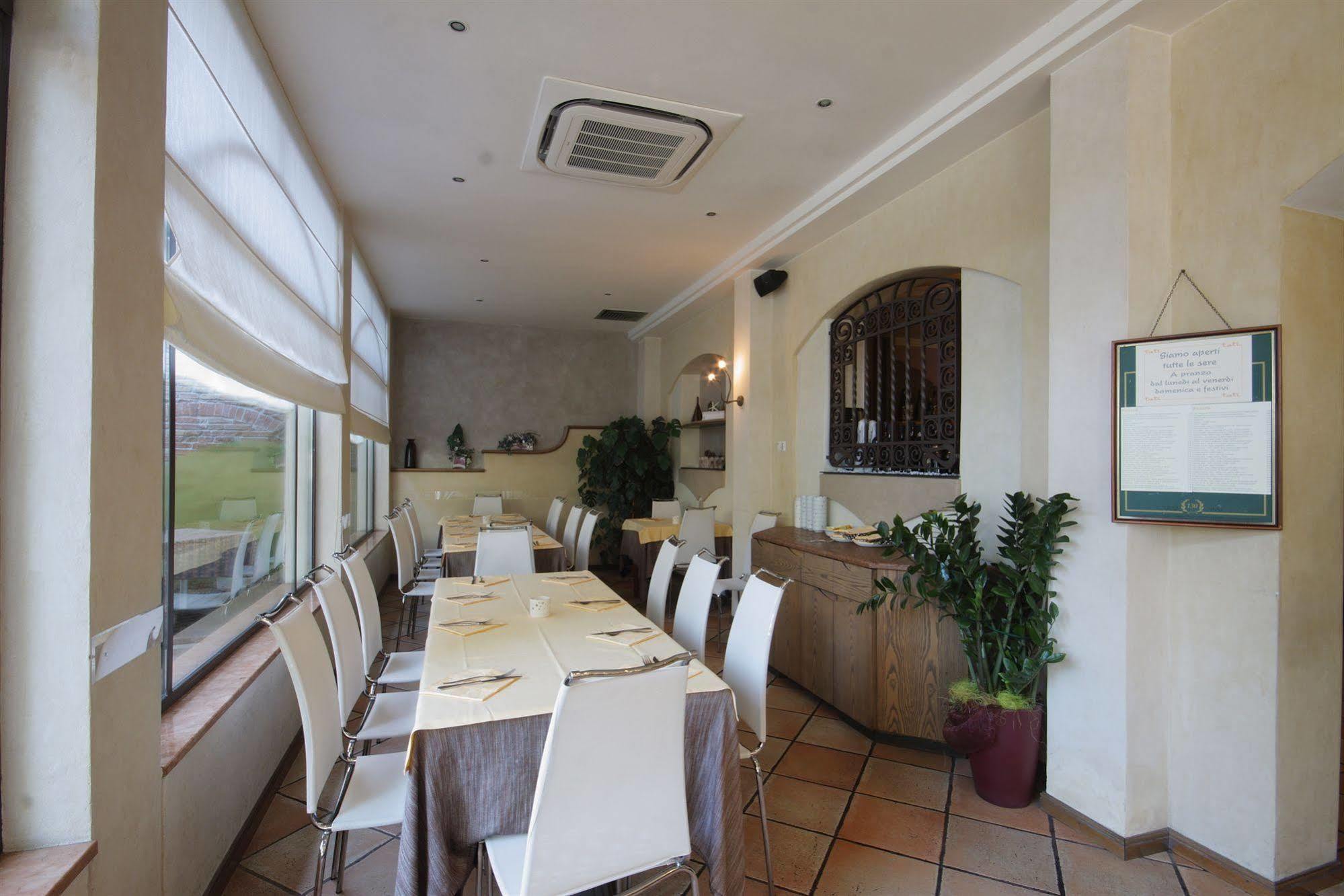 Tati Hotel Lugo  Exterior foto